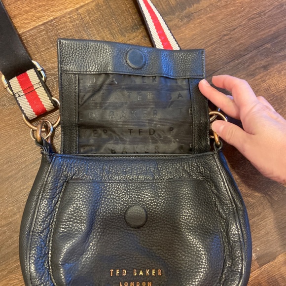 TED BAKER DARCELL AMALI BLACK PEBBLE LEATHER CROSSBODY SADDLE BAG HANDBAG - Picture 9 of 16